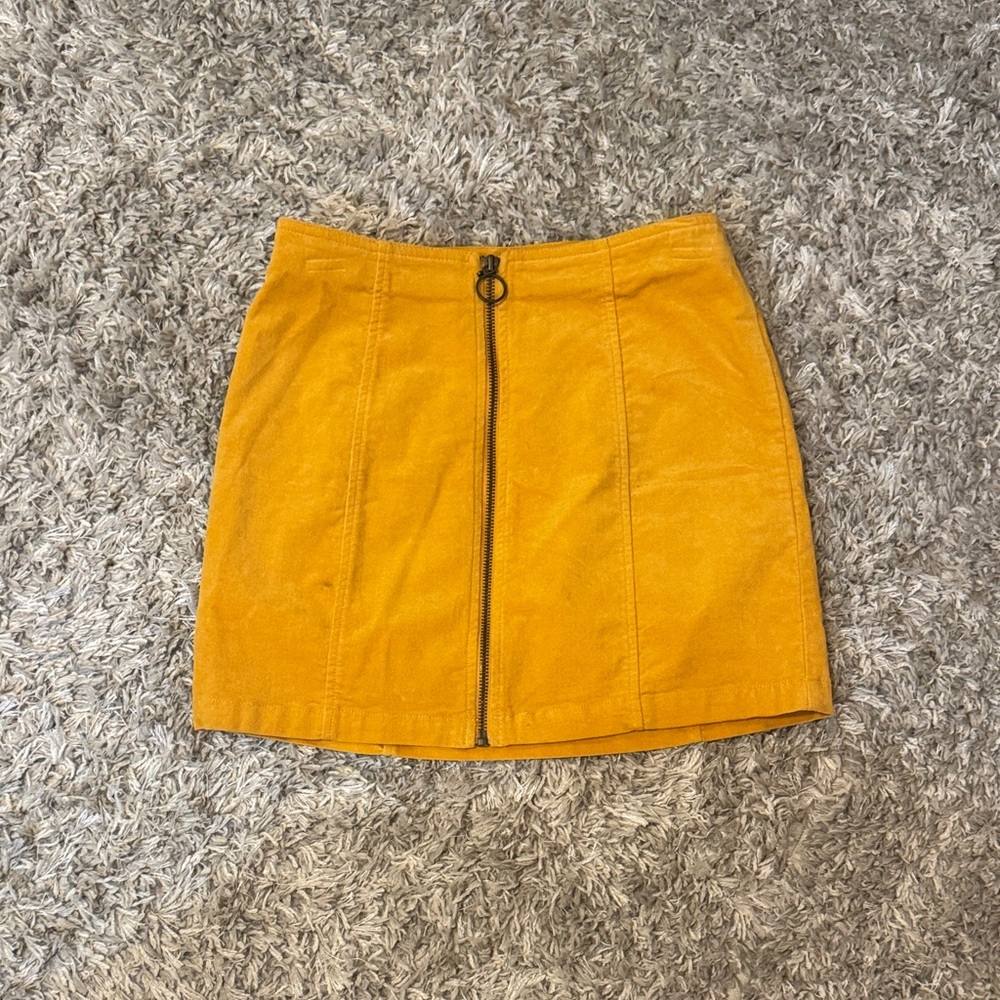 Forever 21 Mustard Yellow Front Zip Suede-Look Mini Skirt